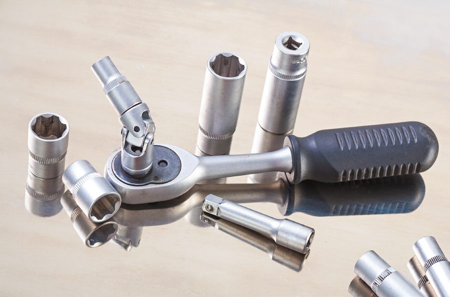 Mechanical tools and spares